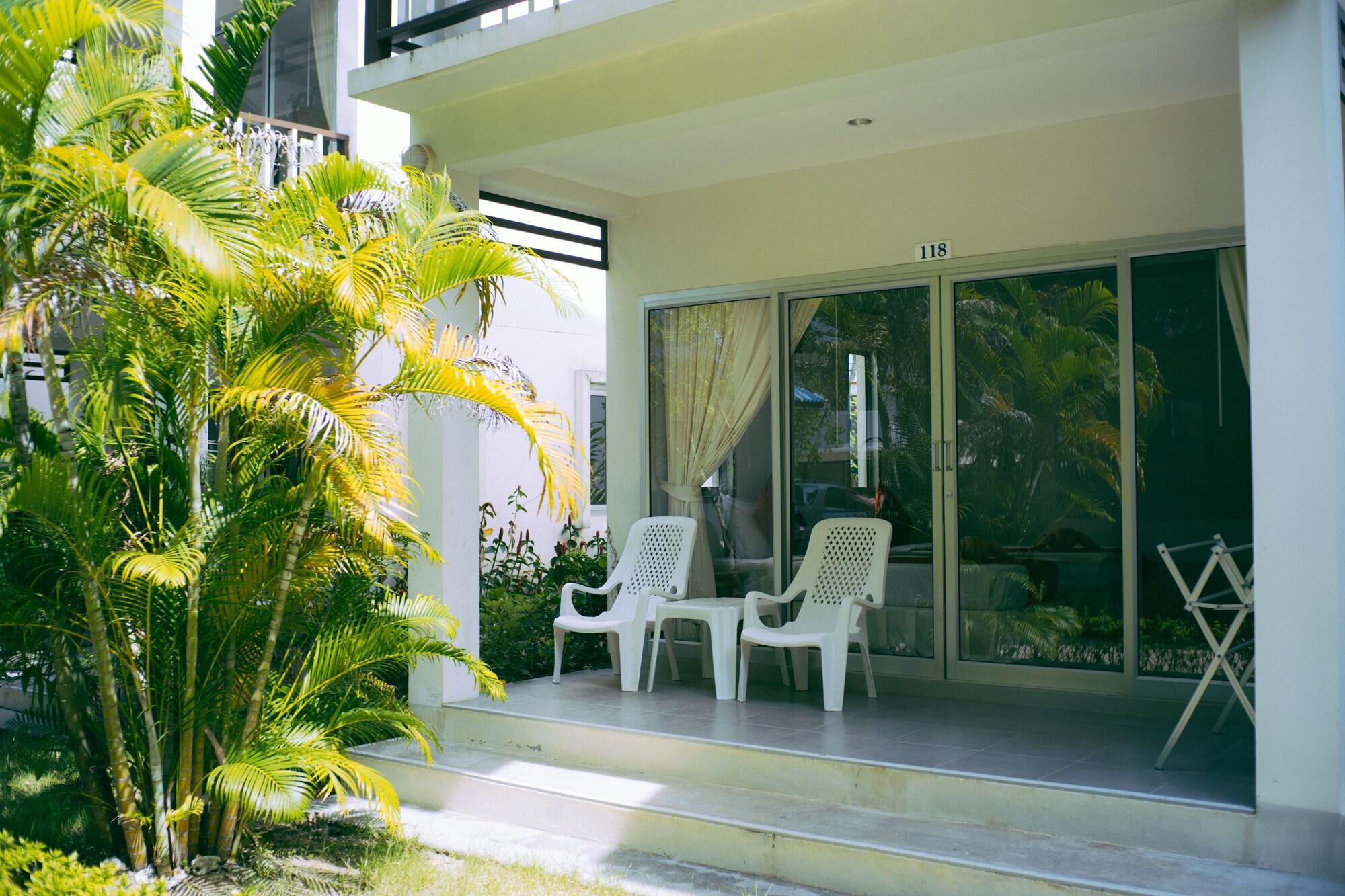Amity Beach Resort Maret Ngoại thất bức ảnh
