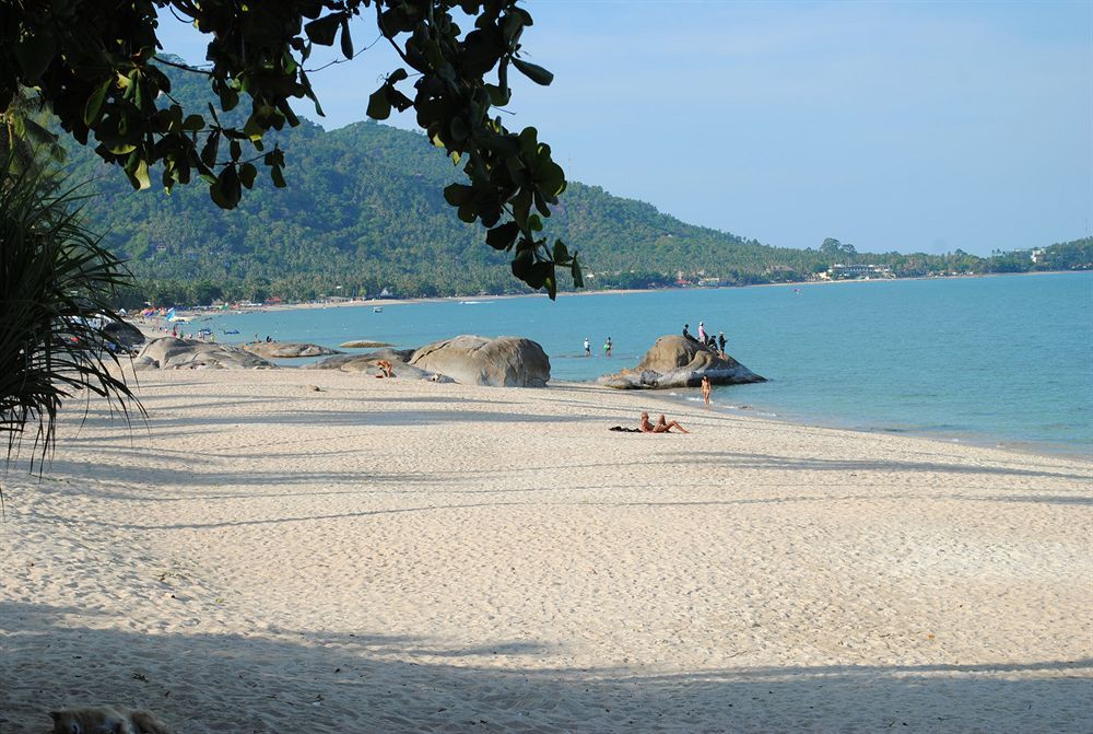 Amity Beach Resort Maret Ngoại thất bức ảnh