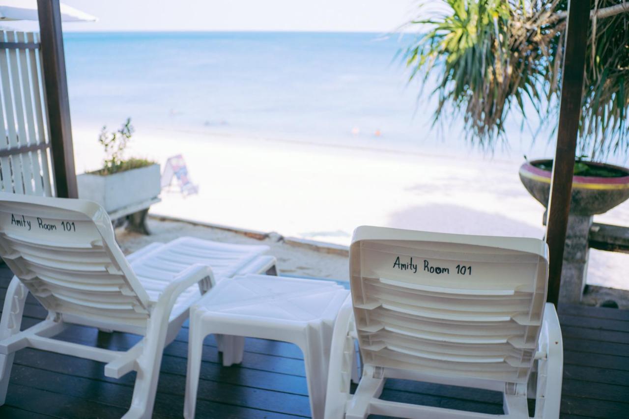 Amity Beach Resort Maret Ngoại thất bức ảnh