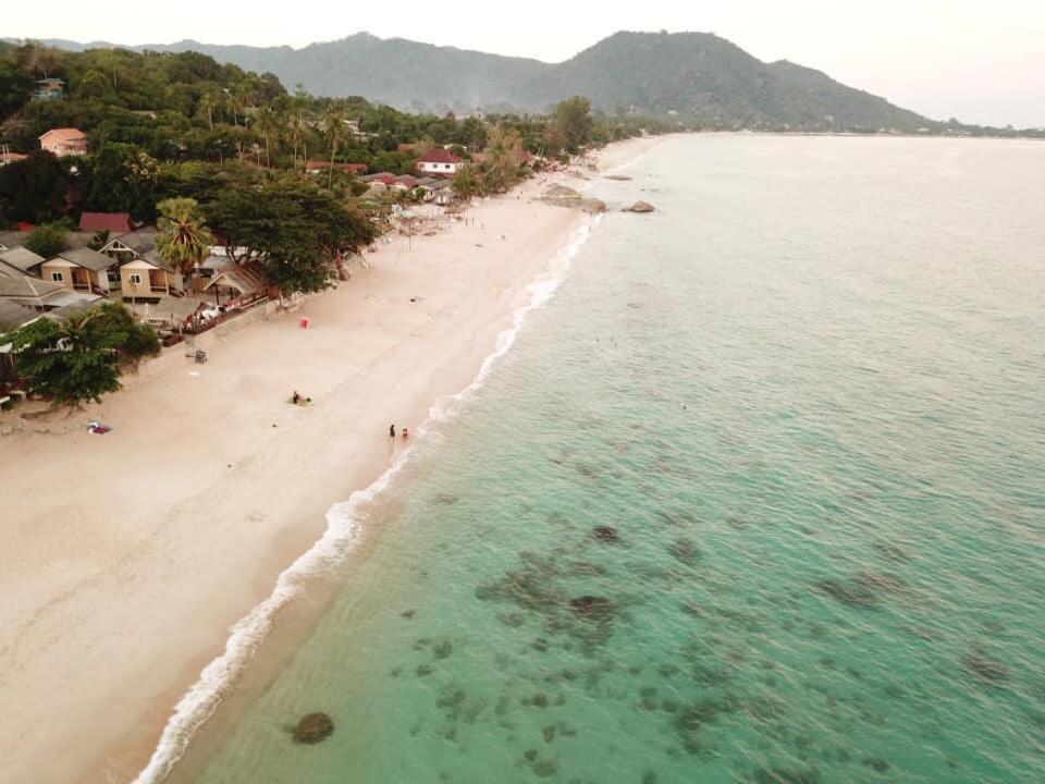 Amity Beach Resort Maret Ngoại thất bức ảnh